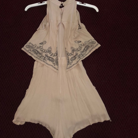 Romper - Picture 2 of 2